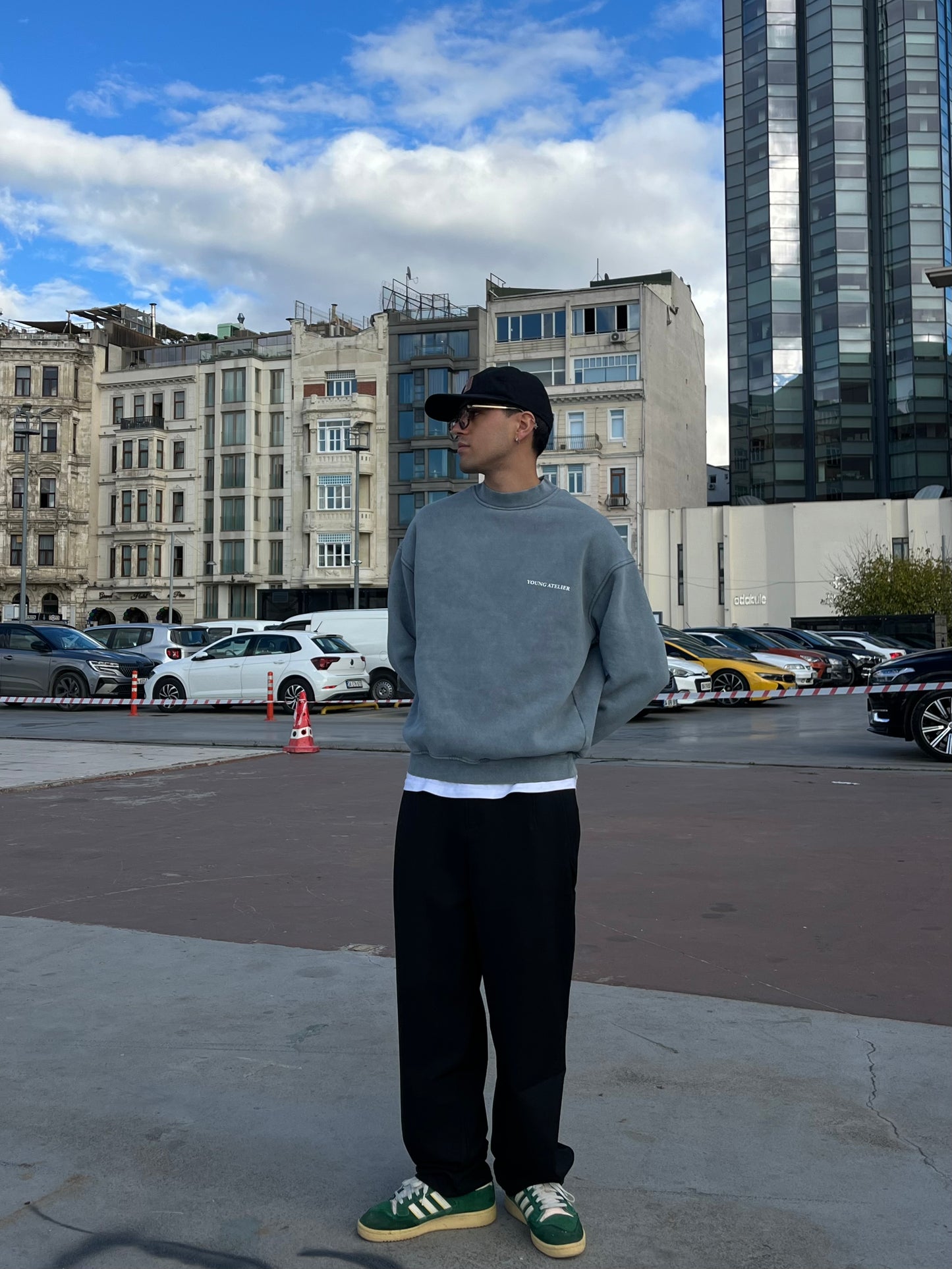 Basic Siyah Ekstra Baggy Kumaş Pantolon