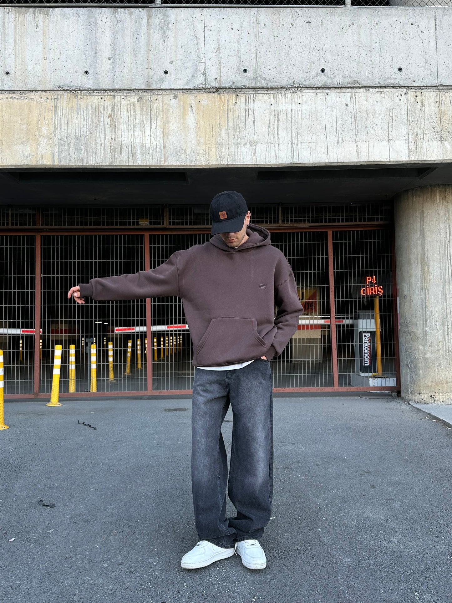 Basic Kahverengi Hoodie