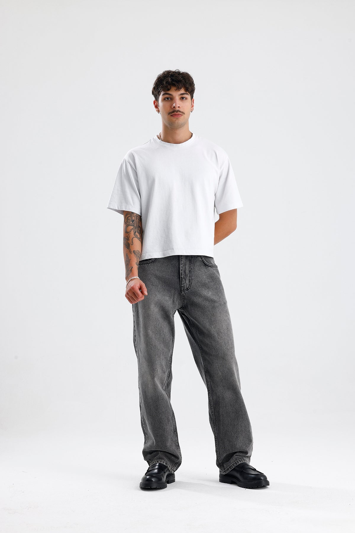 Gri Yıkama Detay Relaxed Fit Kot Pantolon