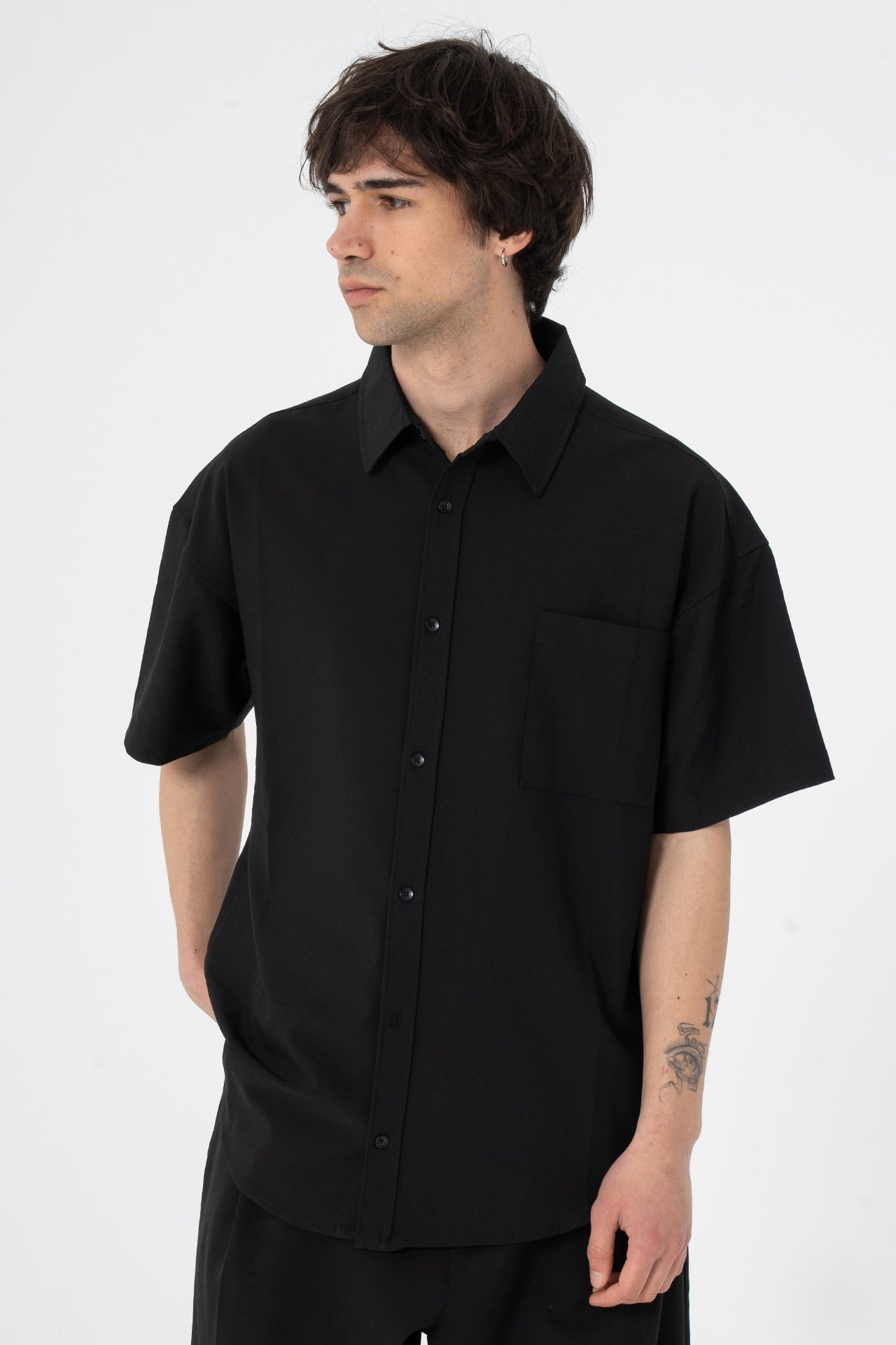 Tek Cepli Kısa Kollu Premium Oversize Gömlek