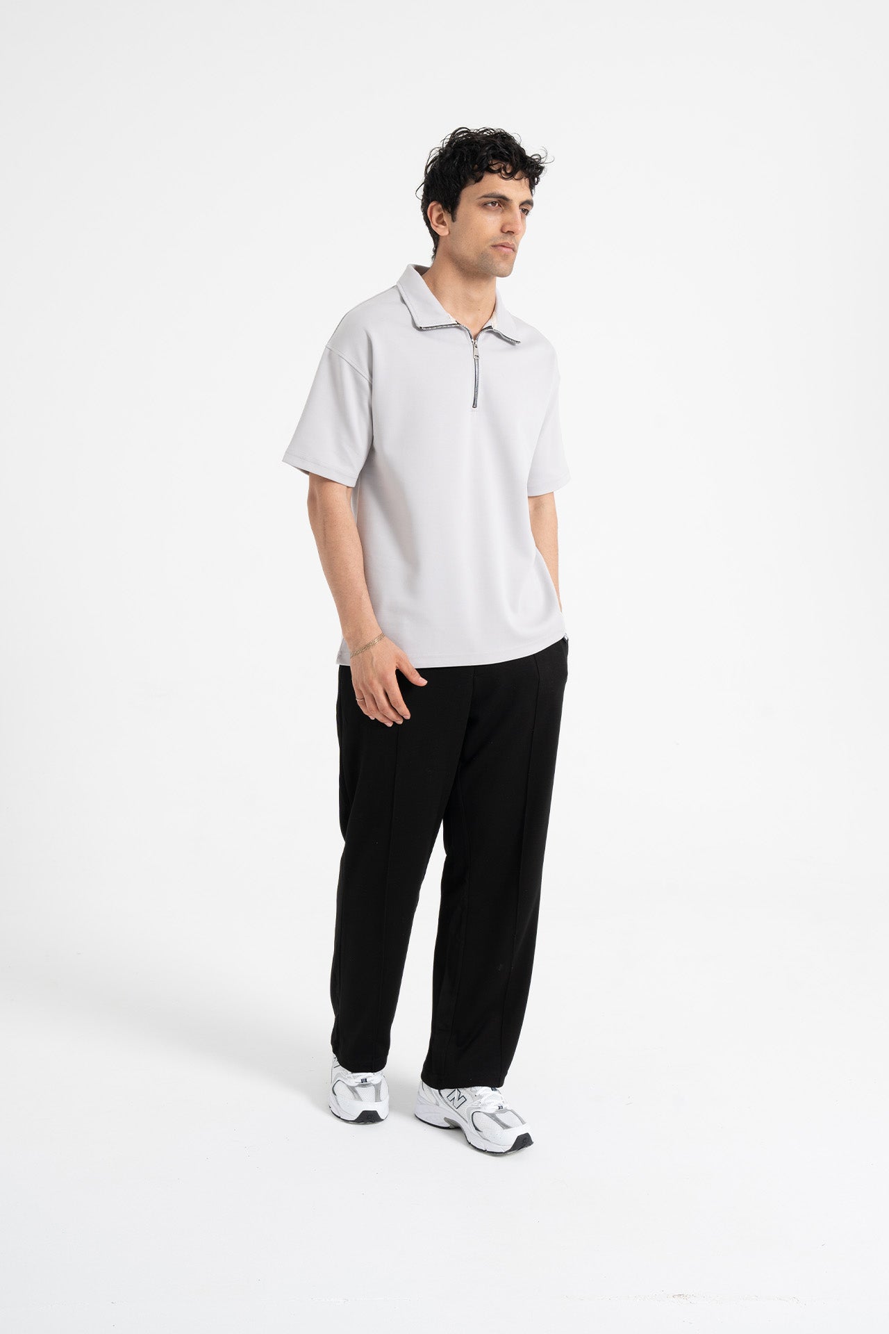 Oversize Yarım Fermuarlı Polo Yaka Tişört