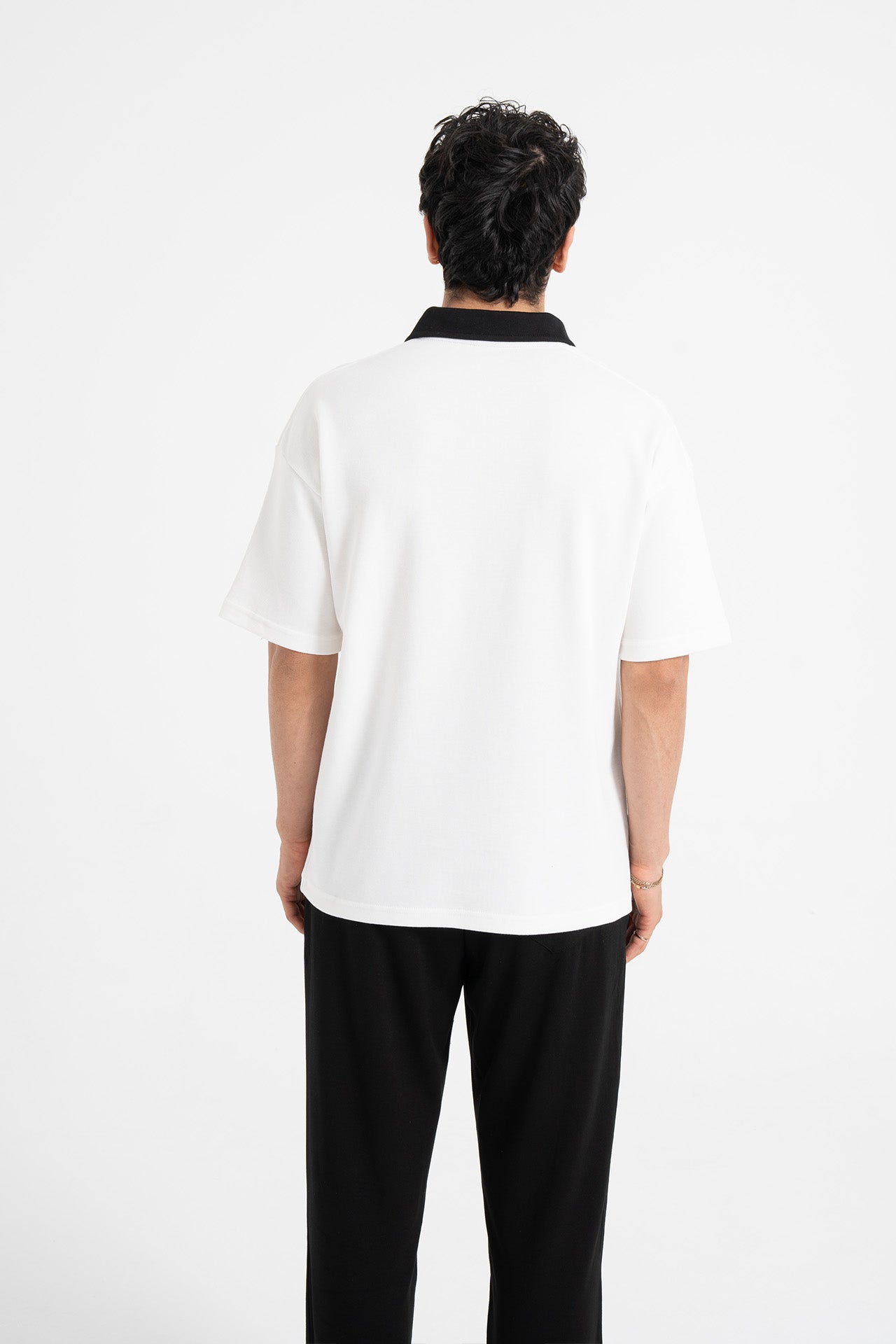 Masterpiece Nakışlı Oversize Polo Yaka Tişört