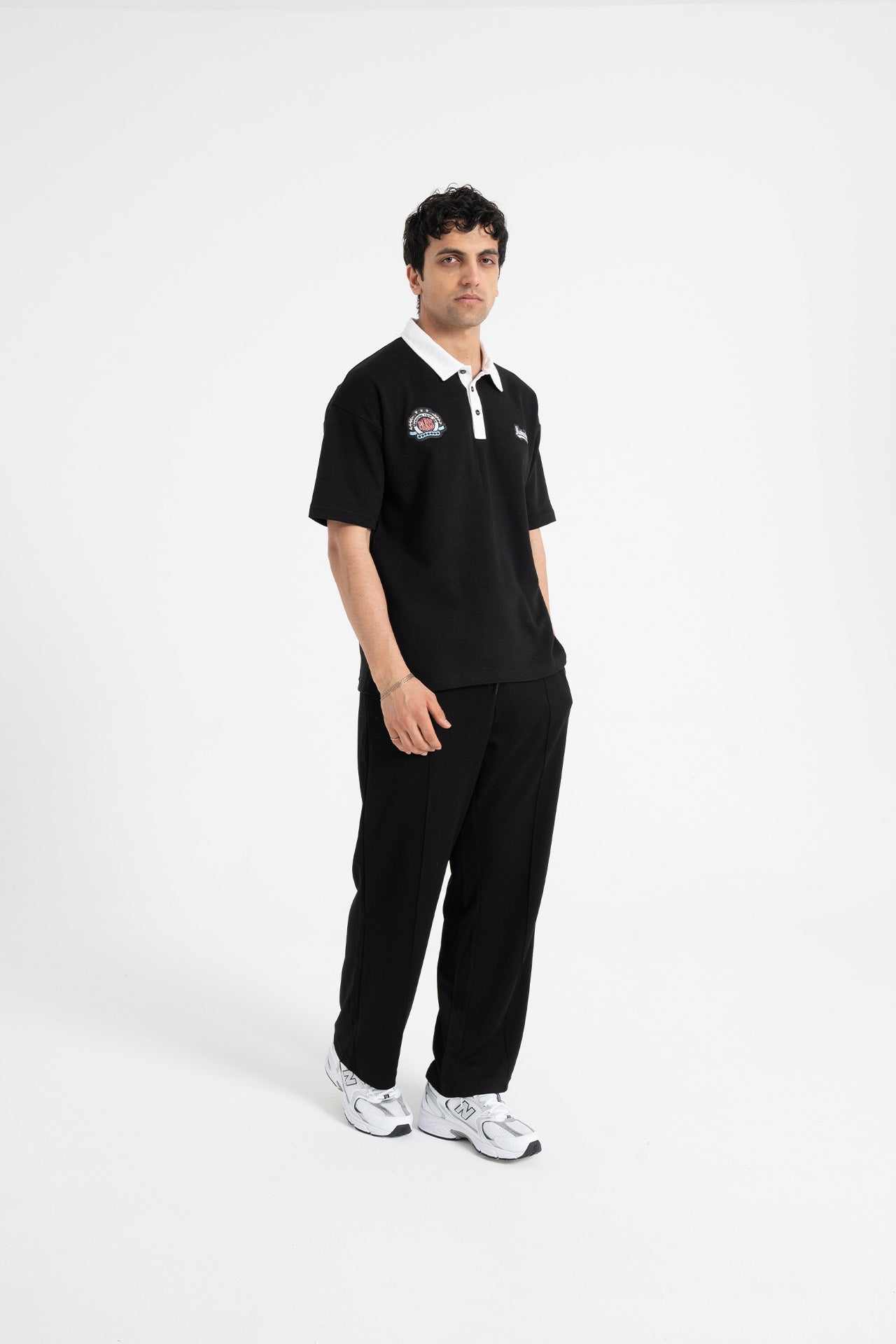 Masterpiece Nakışlı Oversize Polo Yaka Tişört
