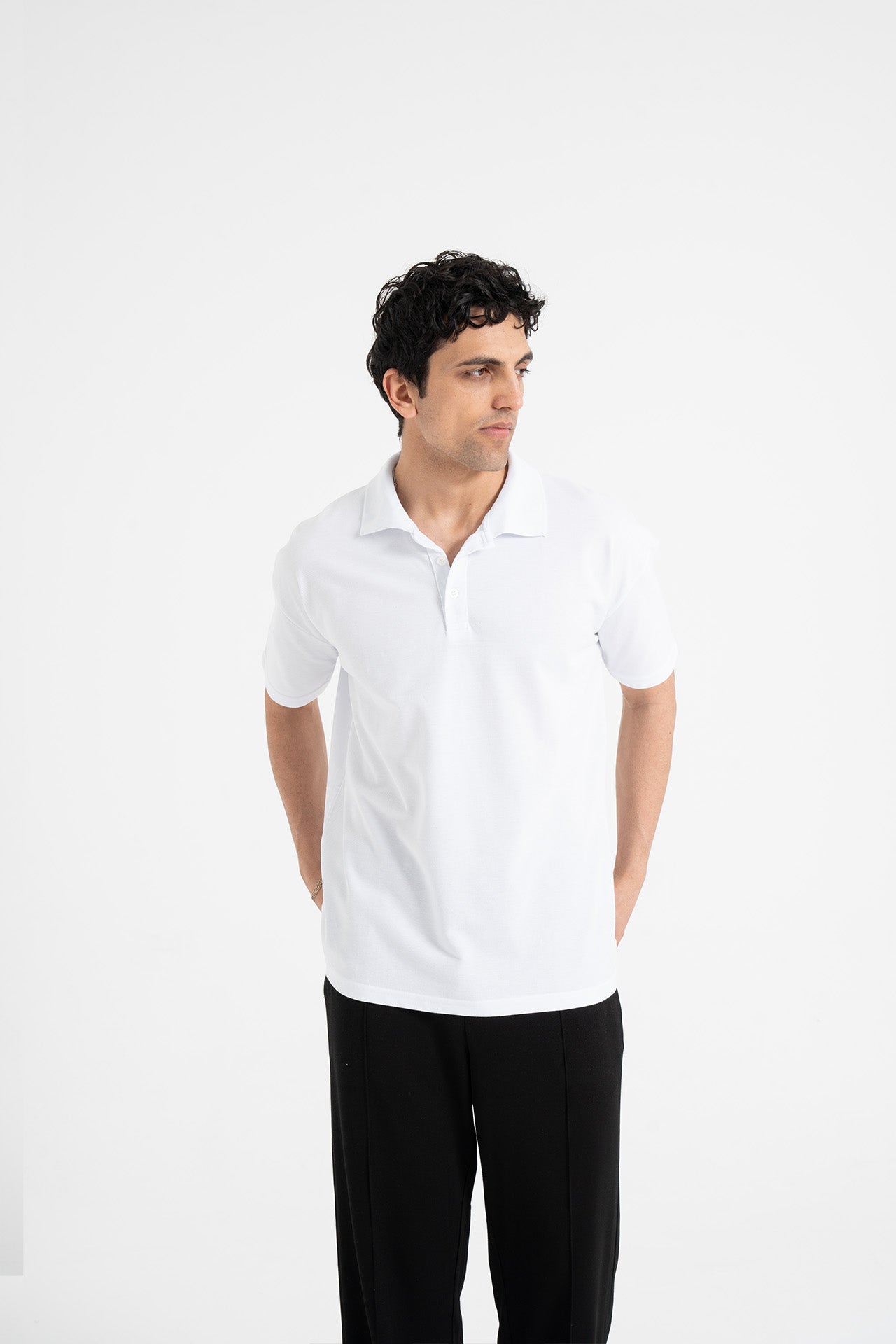 Basic Rahat Kalıp Polo Yaka Tişört