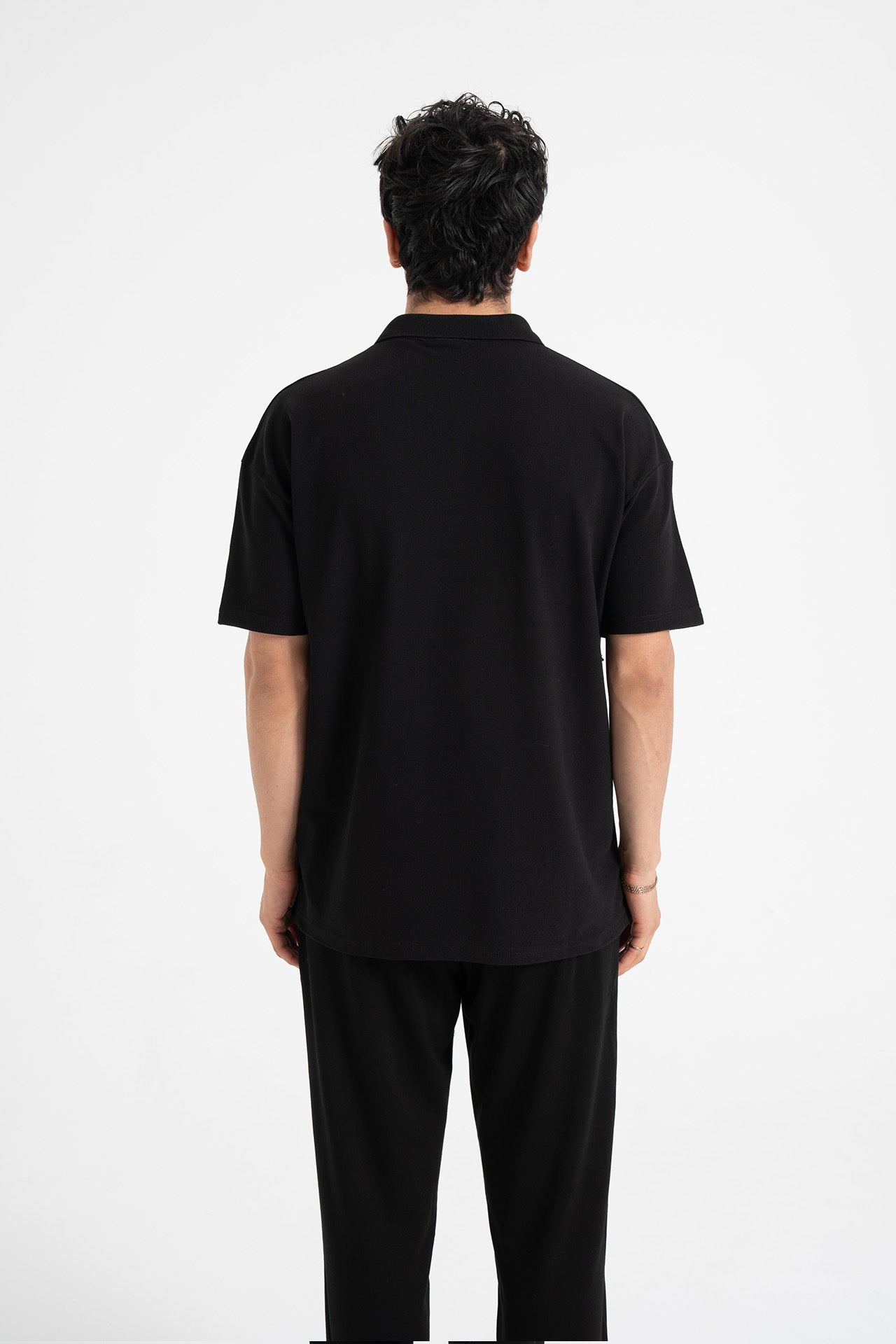 Basic Rahat Kalıp Polo Yaka Tişört