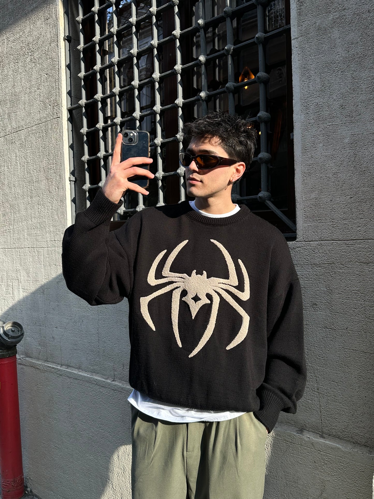 Spider Detay Siyah Triko Kazak