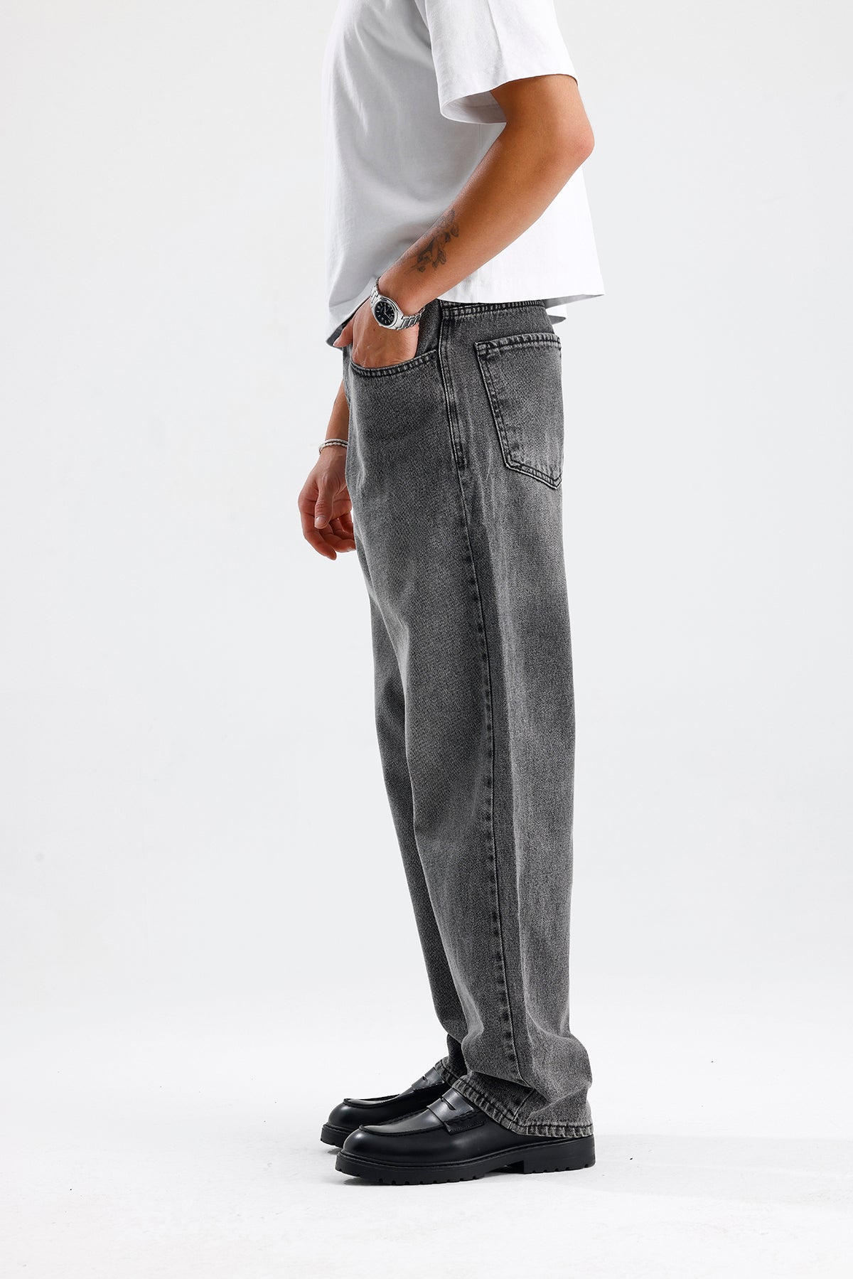 Gri Yıkama Detay Relaxed Fit Kot Pantolon