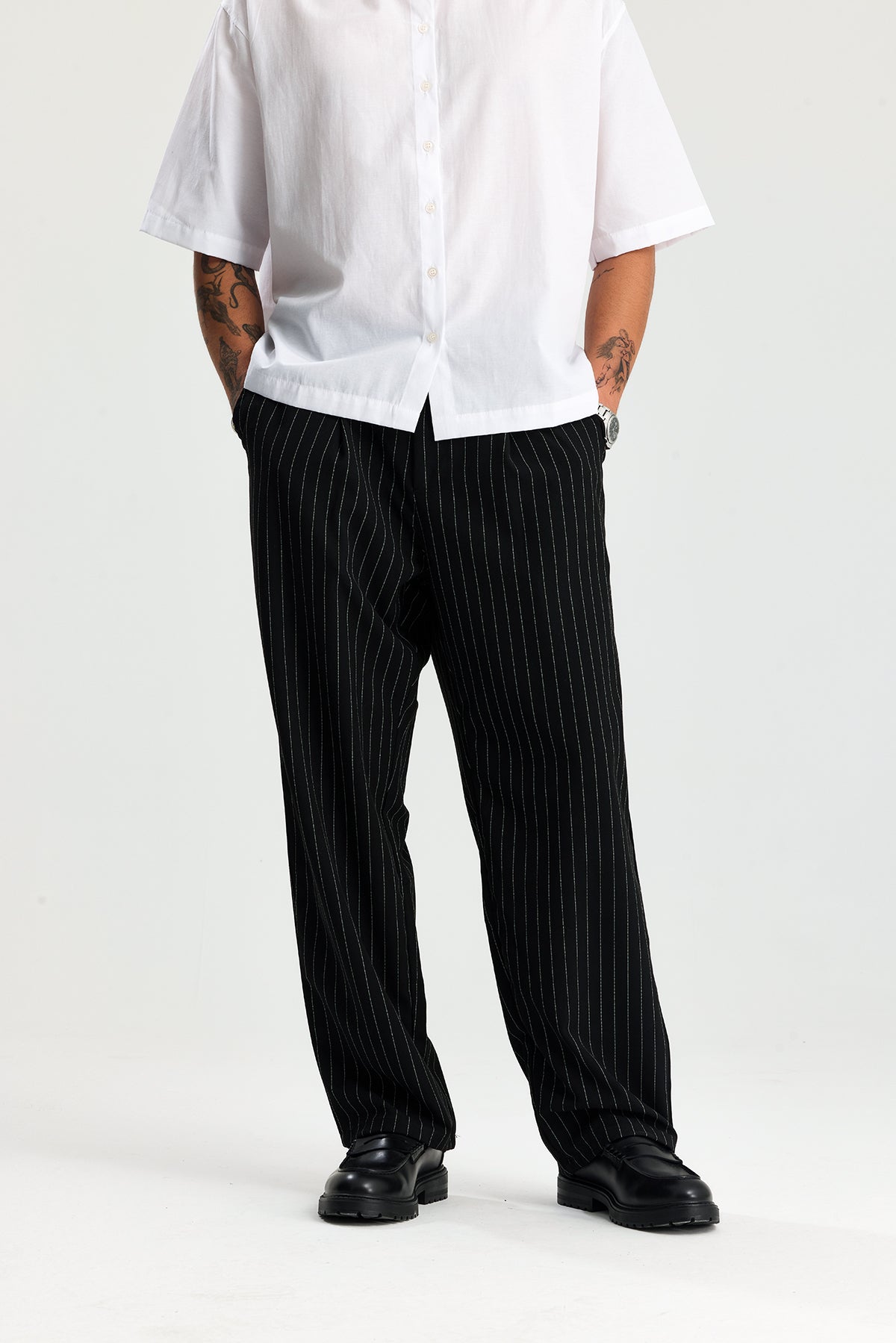 Beyaz Çizgili Baggy Fit Kumaş Pantolon