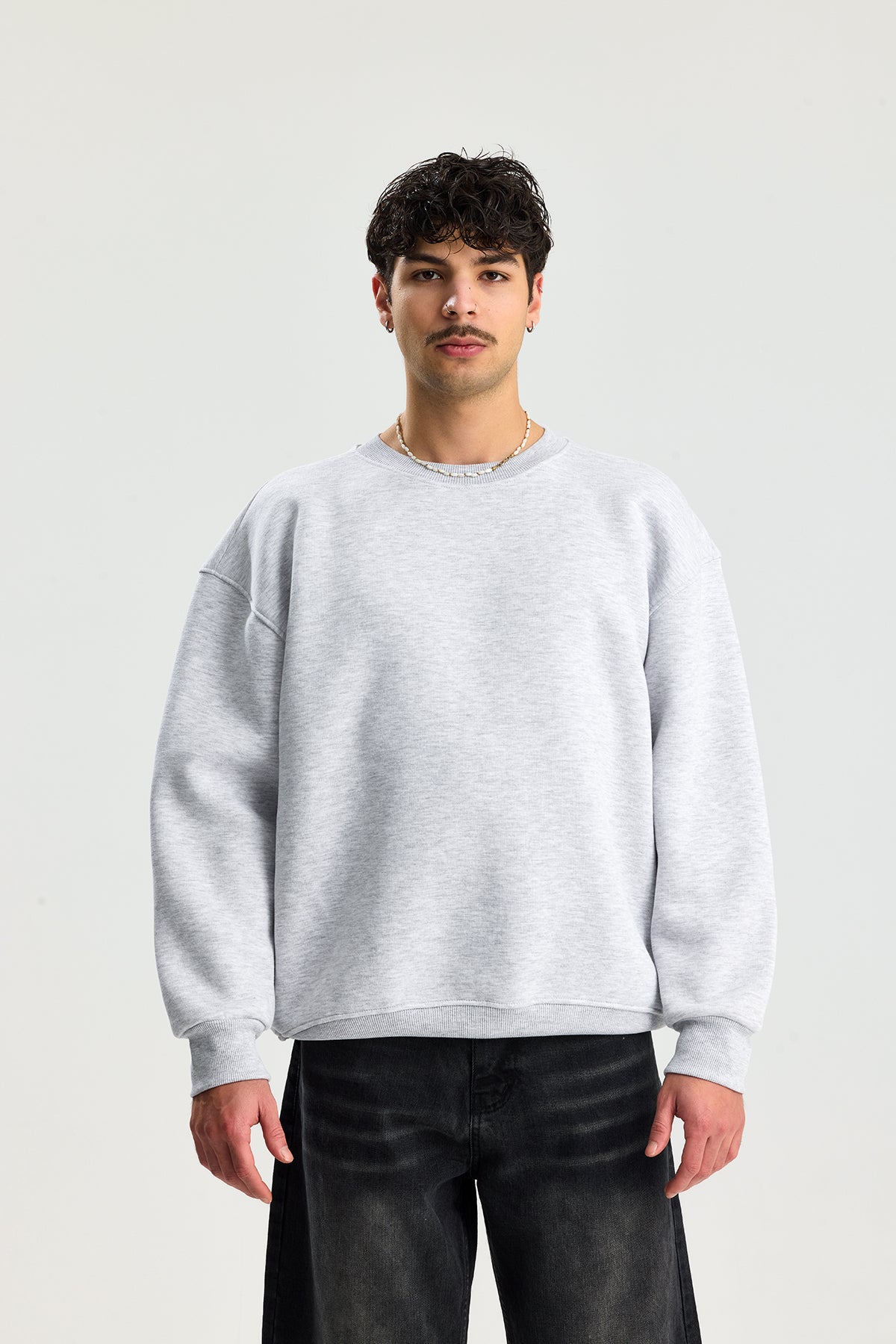 Basic Bisiklet Yaka Oversize Sweatshirt