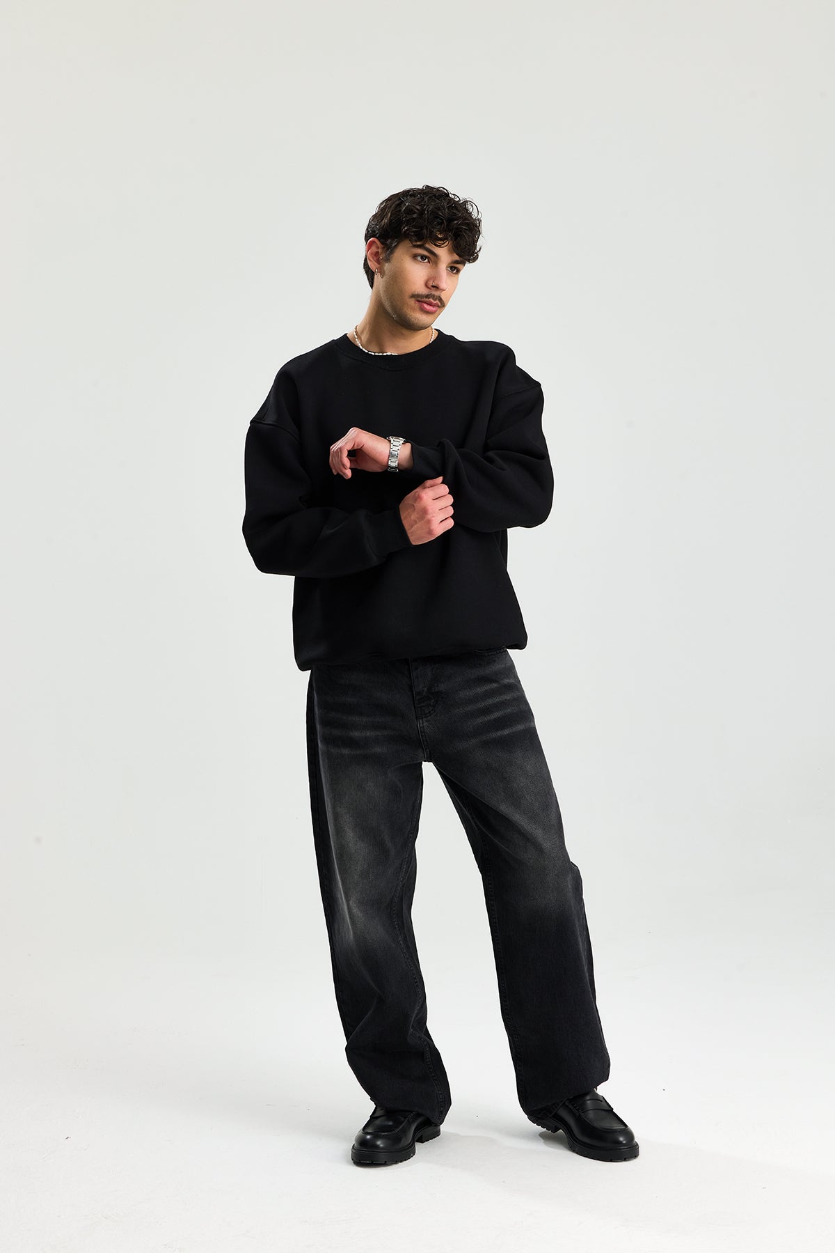 Basic Bisiklet Yaka Oversize Sweatshirt