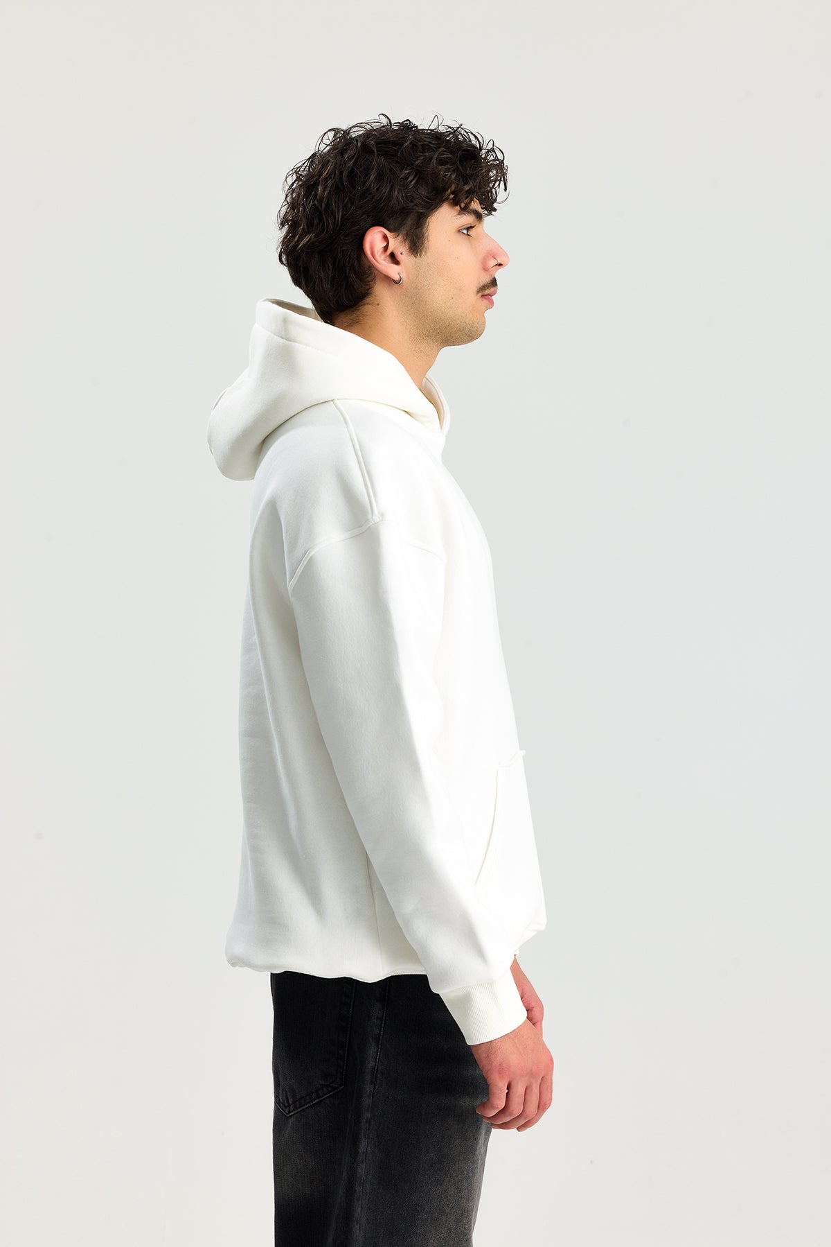 Basic Kapüşonlu Oversize Sweatshirt