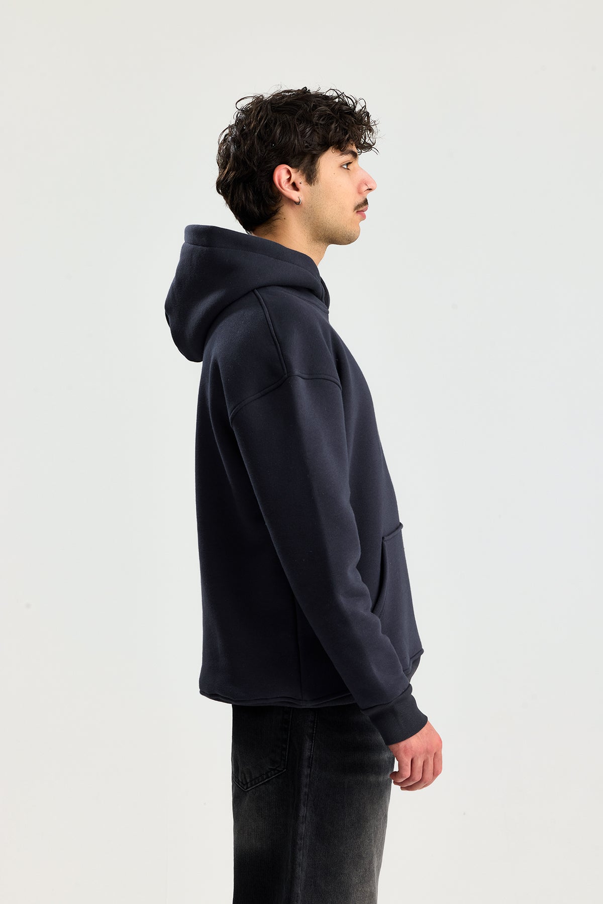 Basic Kapüşonlu Oversize Sweatshirt